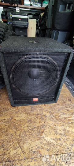 Продам пассивный сабвуфер EVM SB284