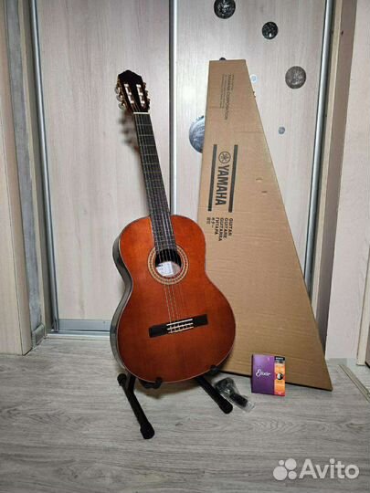 Гитара Yamaha CG182C+комплект