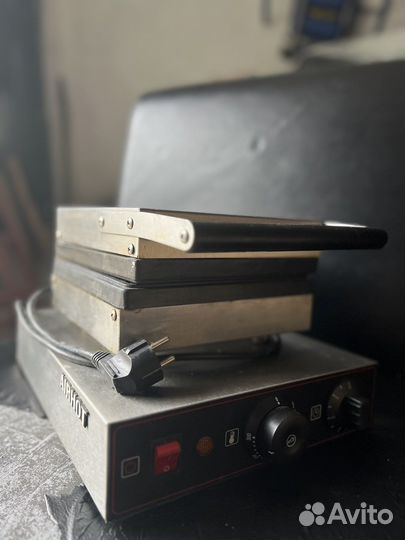 Вафельница airhot WE-1B