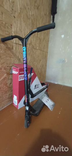 Трюковой самокат, reaction stunt 3.0