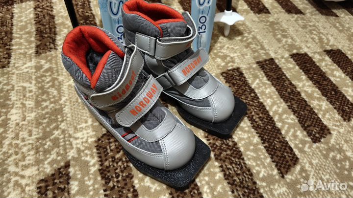 Лыжи с ботинками