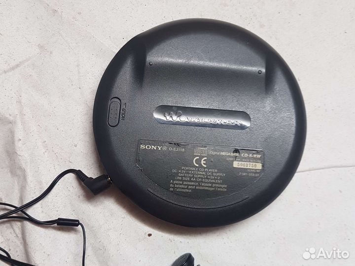 CD Плеер sony walkman d-ej118