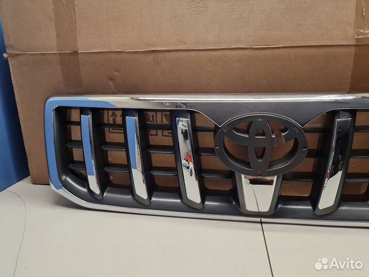 Решетка радиатора Toyota Land Cruiser Prado 120 20