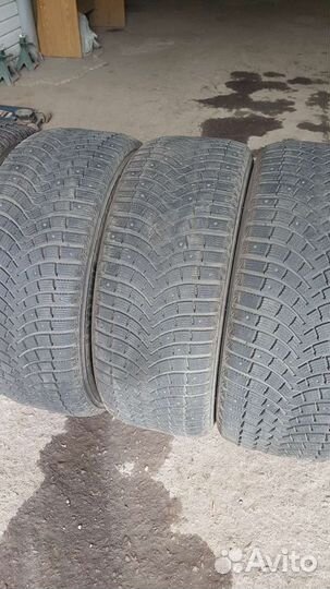 Michelin Latitude X-Ice North 285/60 R18