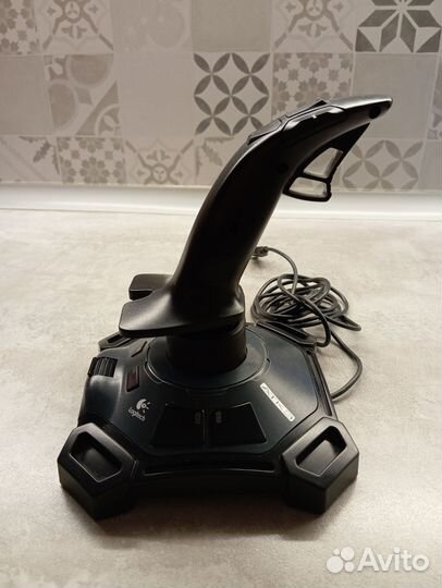 Джойстик Logitech Attack 3