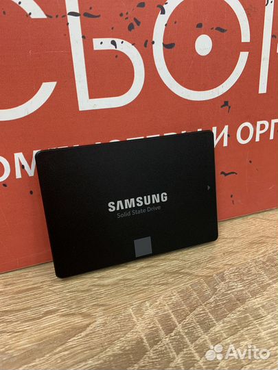 SSD диск Samsung V-nand SSD 860 EVO 500 Gb