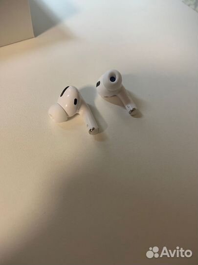 Наушники Apple AirPods Pro 2gen