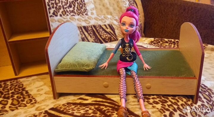 Набор мебели для куклы