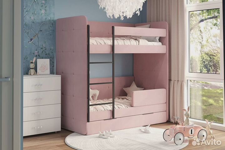 Двухярусная мягкая кровать 