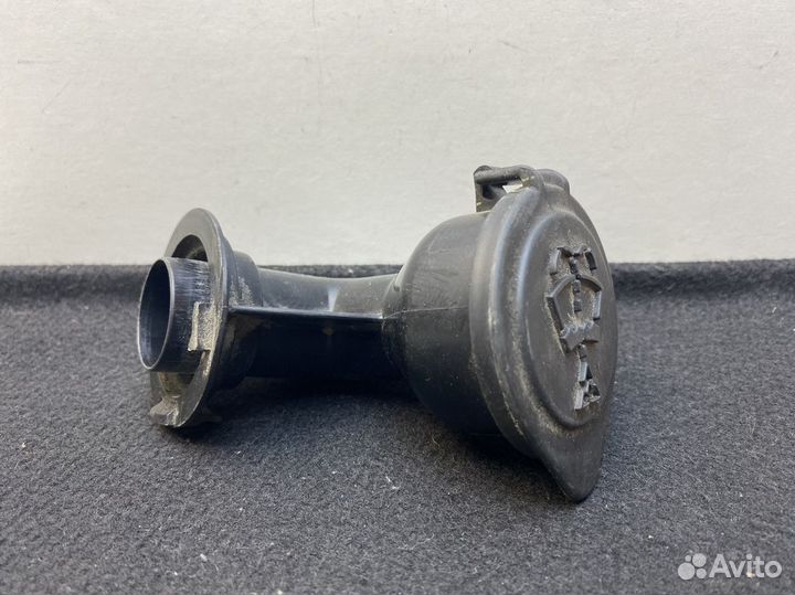 Горловина бачка омывателя Bmw X5 F15 2013-2018