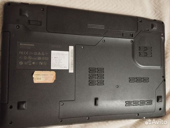 Ноутбук Lenovo z570