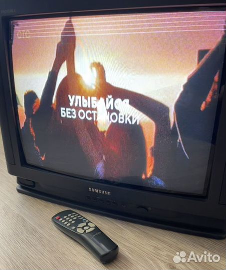 Телевизор samsung