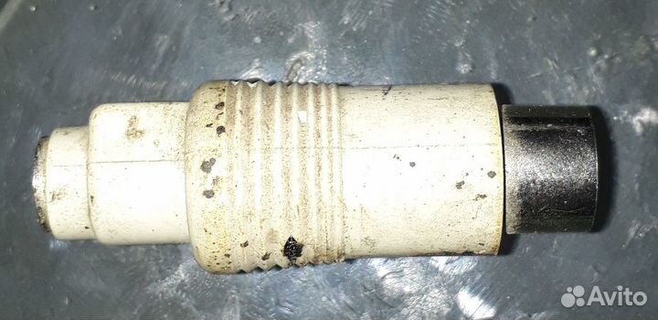 Старинный переходник для клавиатуры