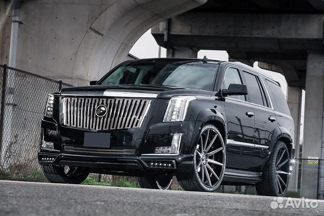 Тюнинг накладка бампера Кадиллак Эскалейд 4