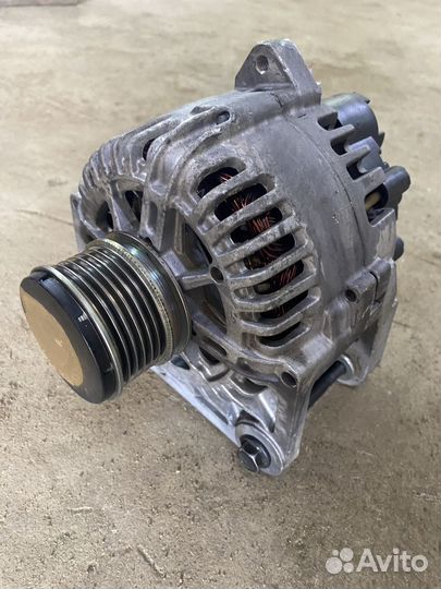 Генератор renault k9k 8200667608 1.5 dci