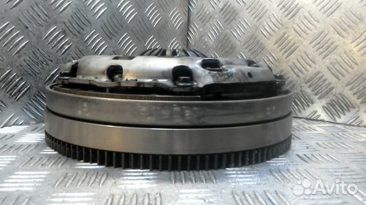 Маховик демпферный дизельный mazda 3 2 (1LV02A401)