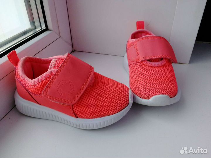 Детская обувь на лето