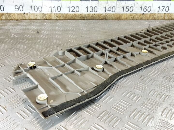 Обшивка крышки багажника Volvo Xc 90 2002 2015