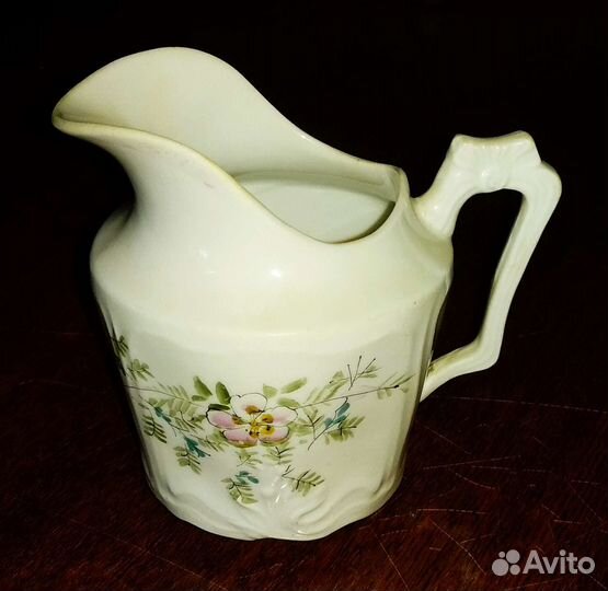 Молочник Кузнецова И.Е