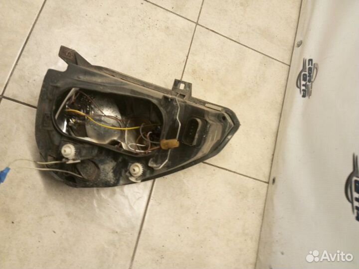 Фара правая Лада Приора 1.6 21126 2011