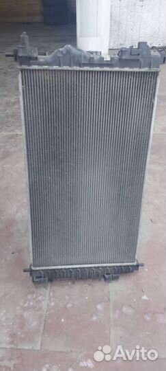 Радиатор охлаждения Opel