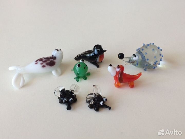 Стеклянные фигурки