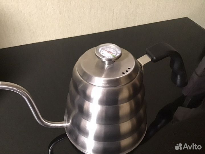 Чайник с термомертром