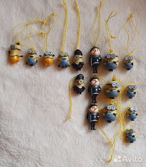 Игрушки киндер,чупа чупс бегемоты,миньон,свит бокс