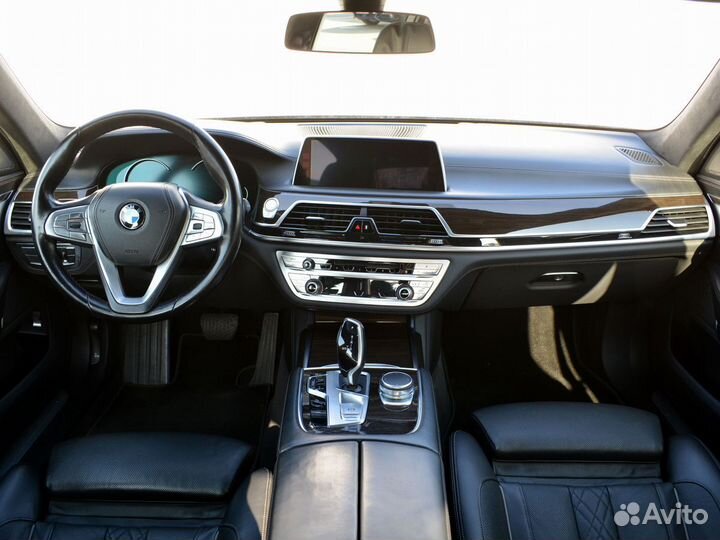 BMW 7 серия 4.4 AT, 2016, 151 923 км