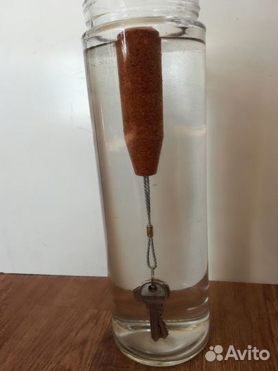 Нетонущий брелок для ключей от катера или лодки