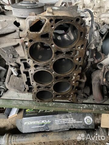 В разборе двигатель VR6 3.6