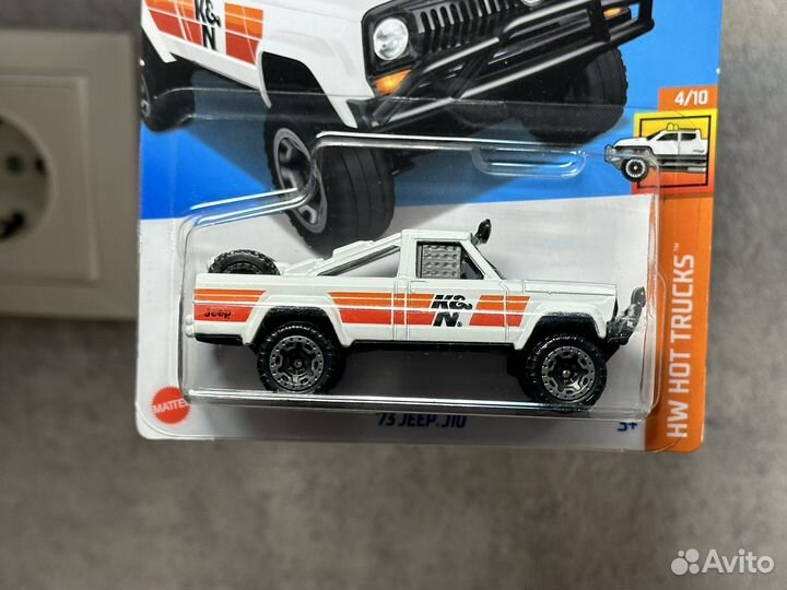 Hot wheels 73 jeep j10