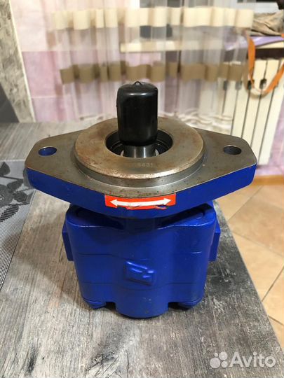 Гидравлический насос новый