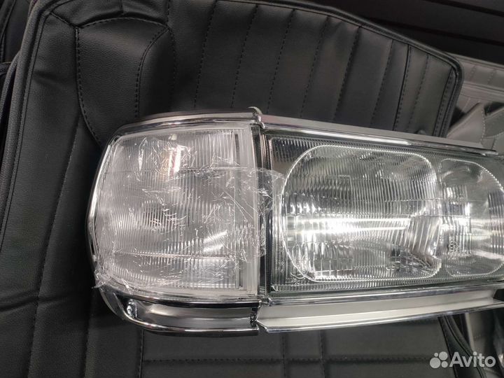 Toyota land cruiser 80.фара