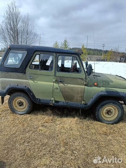 УАЗ 31512 2.4 МТ, 1989, битый, 20 000 км