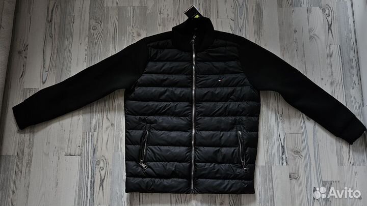 Куртка-бомбер