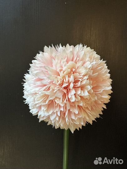 Искусственные цветы (пионы, подснежники, розы)