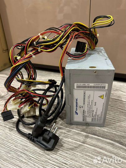 Компьютер на запчасти