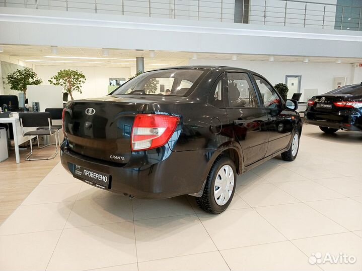 LADA Granta 1.6 МТ, 2012, 210 772 км