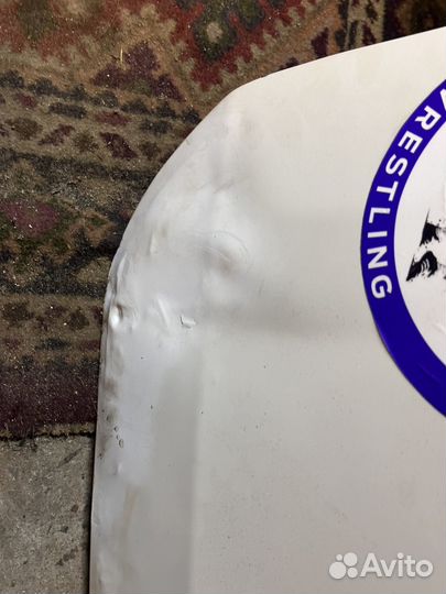 Крышка багажника Toyota Voxy