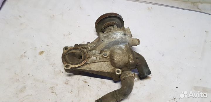 Audi A6 C5 Помпа Насос Водяной