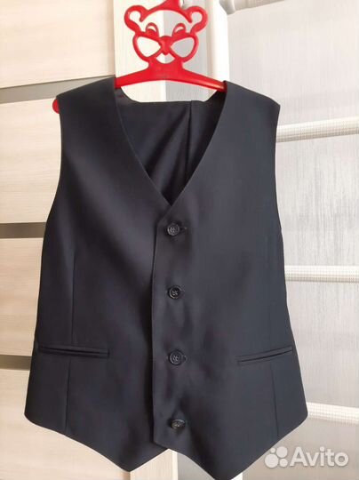 Костюм: жилет и брюки 134