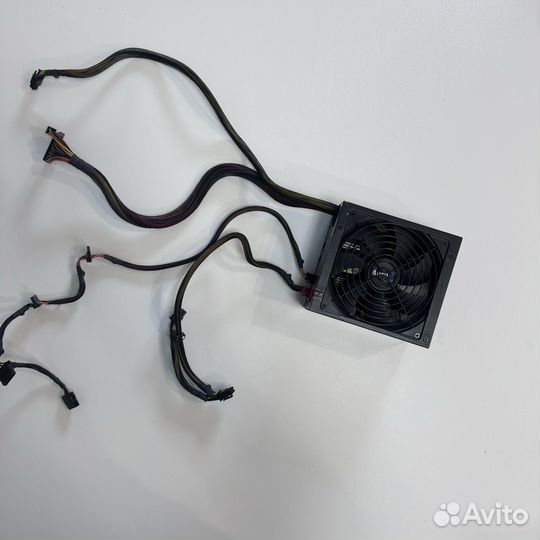 Блок питания Aerocool kcas-650M, 650Вт 80+ bronze