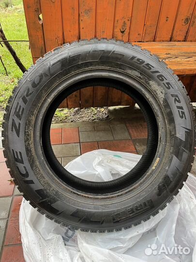 Pirelli Ice Zero 195/65 R15