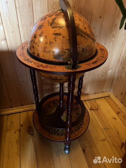 Глобус- шар бар для бутылок коньяка, вине