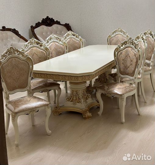 Стол «Голд Борокко»