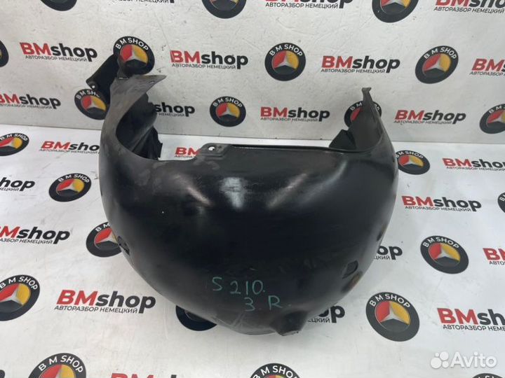 Подкрылок задний правый Mercedes-Benz E 210 W210