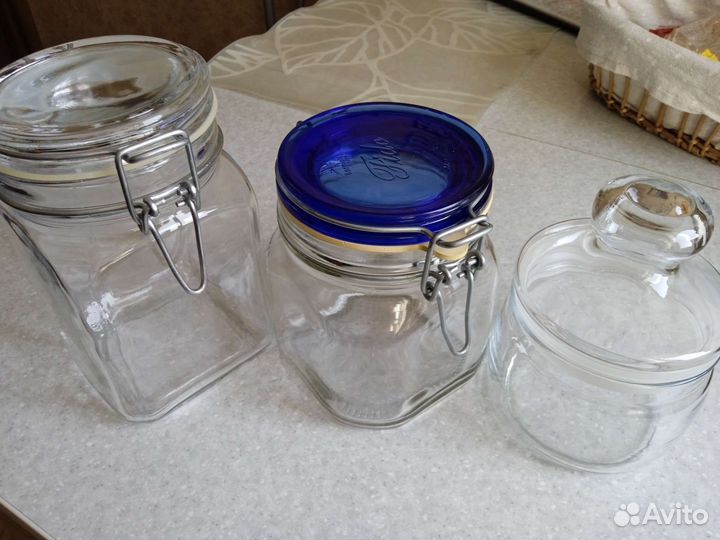 Банка для хранения