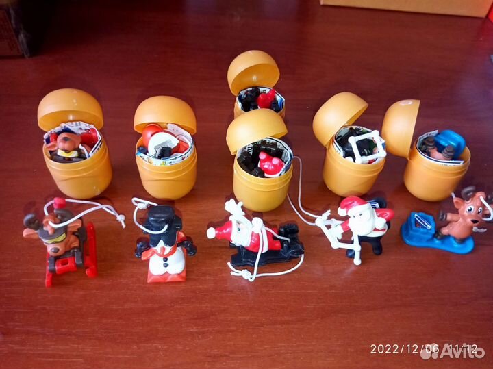 Киндер сюрприз новогодний 2022 и 2021