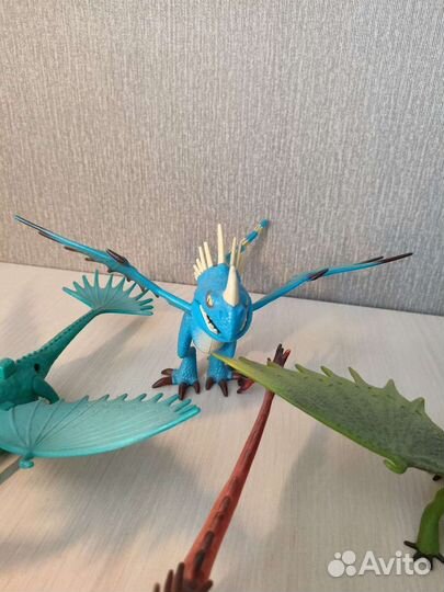 Драконы из мультфильма 